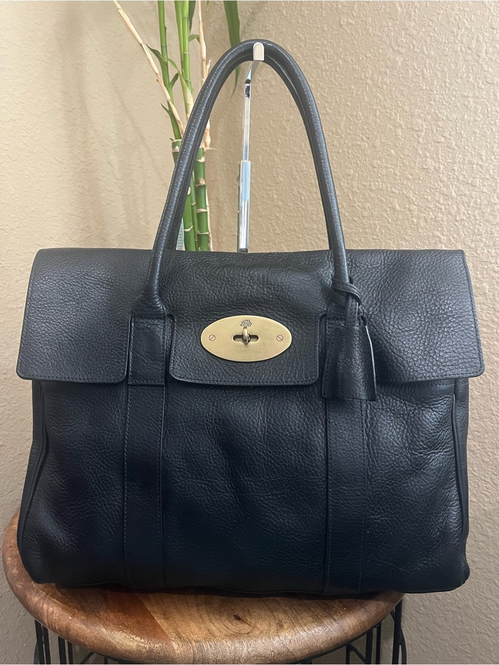 MULBERRY BLACK GRAINED LEATHER BAYSWATER